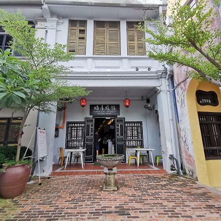 Ryokan Muntri Boutique Hostel George Town Eksteriør bilde